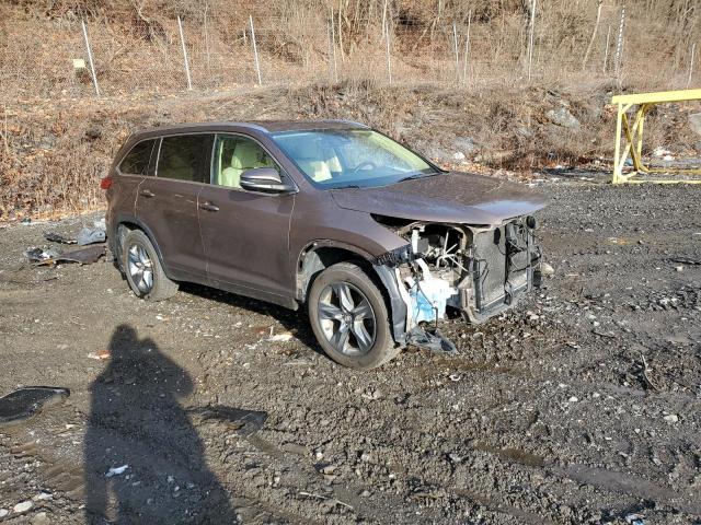 Photo 4 from auction – 2017 TOYOTA HIGHLANDER with VIN 5TDDZRFH3HS379089