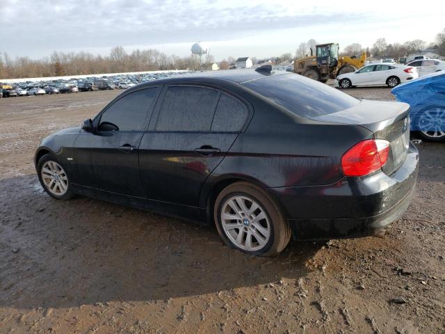 Photo 2 from auction – 2007 BMW 328 XI with VIN WBAVC93557KX55276