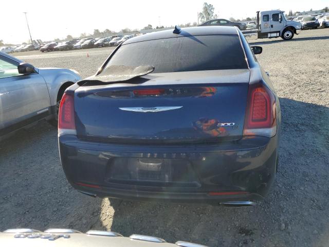 Photo 6 from auction – 2017 CHRYSLER 300 S with VIN 2C3CCABG3HH616193