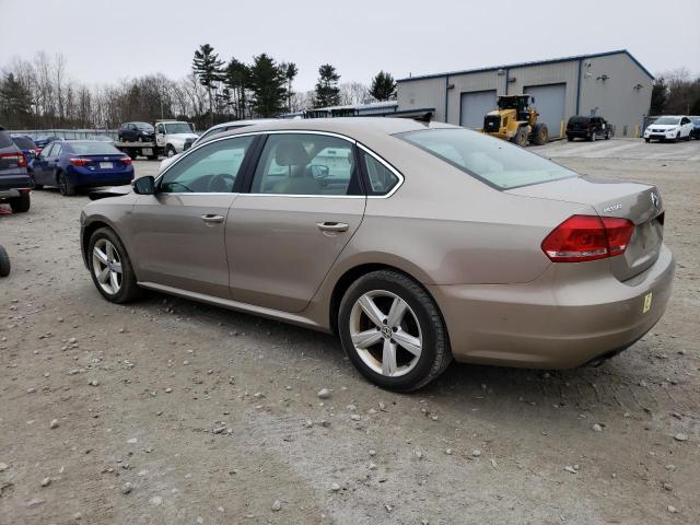 Photo 2 from auction – 2015 VOLKSWAGEN PASSAT S with VIN 1VWAT7A37FC118421