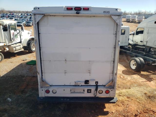 Photo 6 from auction – 2000 FREIGHTLINER CHASSIS M with VIN 4UZA4FAD0YCG92864