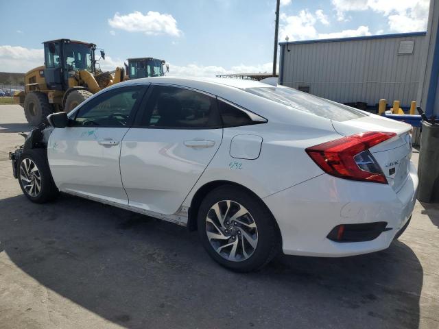 Photo 2 from auction – 2018 HONDA CIVIC EX with VIN 19XFC2F76JE021199