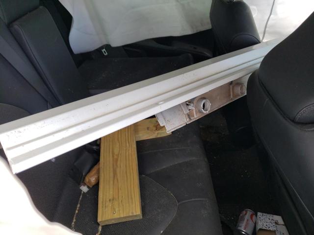 Photo 10 from auction – 2022 TOYOTA CAMRY XLE with VIN 4T1F31AK2NU574098