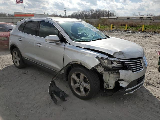 Photo 4 from auction – 2017 LINCOLN MKC PREMIE with VIN 5LMCJ1C92HUL20539