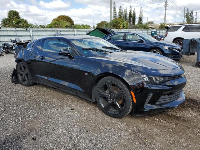 Photo 4 from auction – 2017 CHEVROLET CAMARO LT with VIN 1G1FB1RX1H0215465