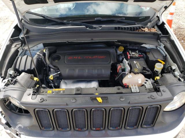 Photo 11 from auction – 2017 JEEP RENEGADE L with VIN ZACCJABB2HPF69582