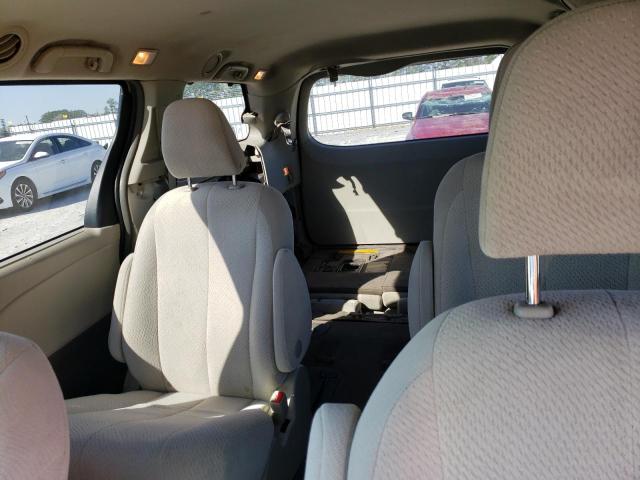 Photo 10 from auction – 2012 TOYOTA SIENNA LE with VIN 5TDJK3DC7CS038069