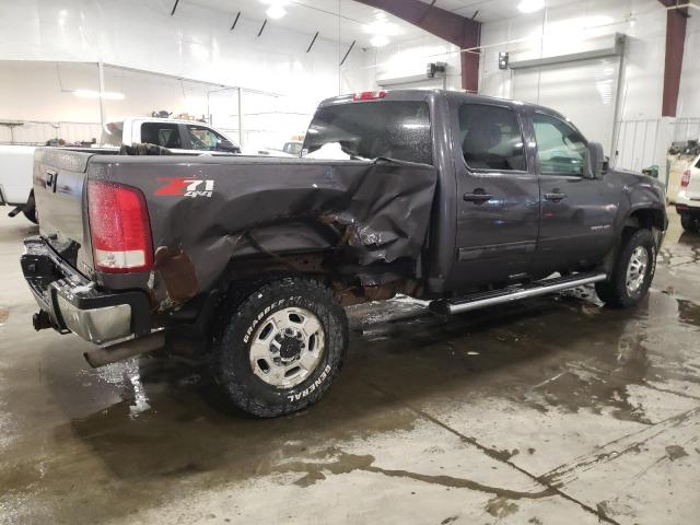 Photo 3 from auction – 2011 GMC SIERRA K25 with VIN 1GT120CGXBF134120
