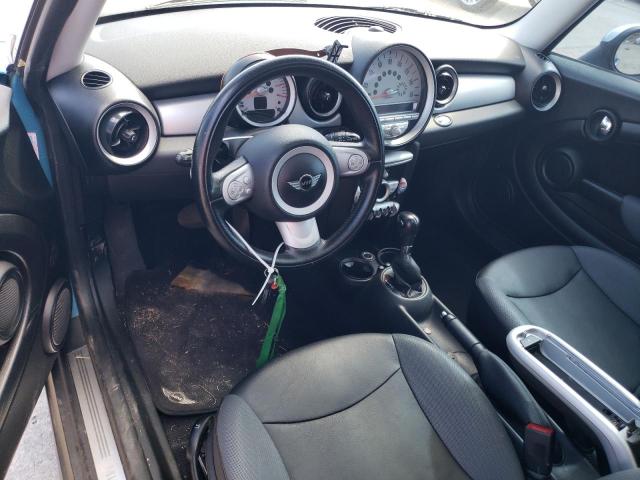 Photo 8 from auction – 2009 MINI COOPER with VIN WMWMF33579TW79993