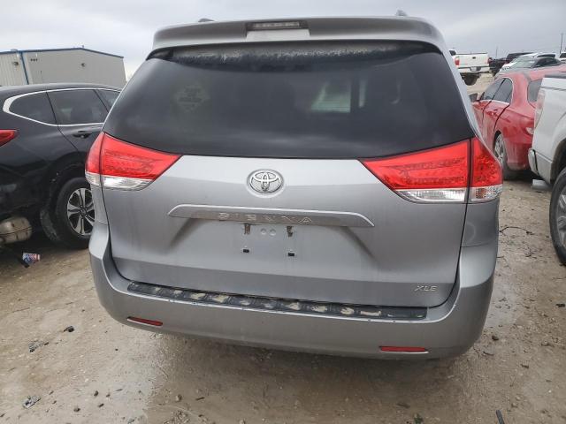 Photo 6 from auction – 2013 TOYOTA SIENNA XLE with VIN 5TDYK3DC0DS353179