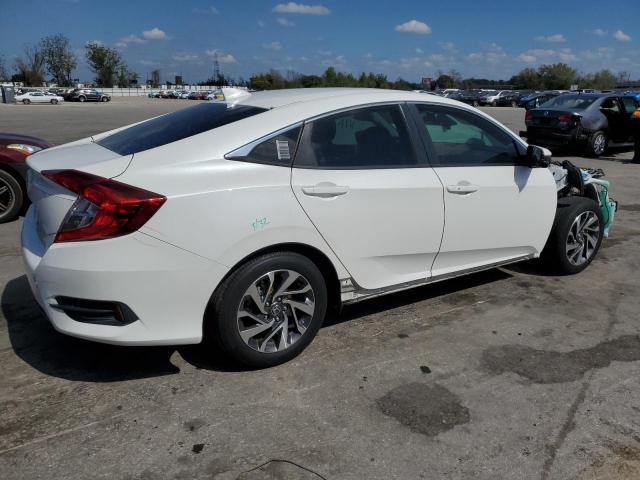 Photo 3 from auction – 2018 HONDA CIVIC EX with VIN 19XFC2F76JE021199