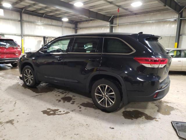 Photo 2 from auction – 2017 TOYOTA HIGHLANDER with VIN 5TDJZRFHXHS510053