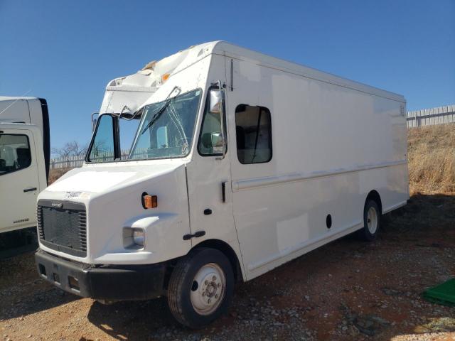 FREIGHTLINER CHASSIS M 2000 with VIN 4UZA4FAD0YCG92864 - Photo from auction