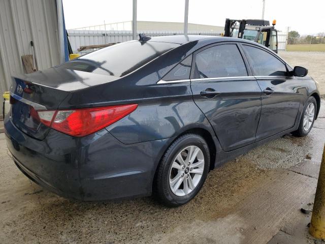 Photo 3 from auction – 2011 HYUNDAI SONATA GLS with VIN 5NPEB4AC7BH120187