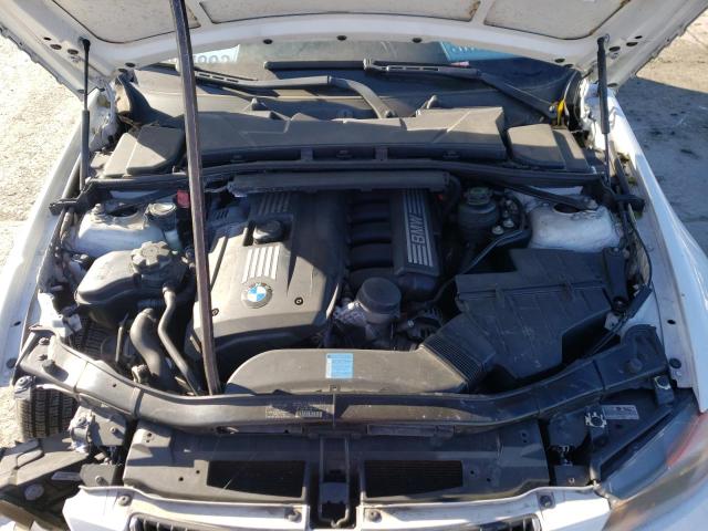 Photo 11 from auction – 2007 BMW 328I with VIN WBAVC53527FZ81065
