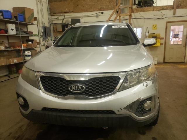 Photo 5 from auction – 2011 KIA SORENTO EX with VIN 5XYKUDA24BG059893