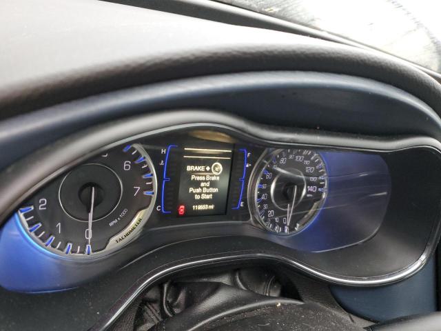 Photo 9 from auction – 2015 CHRYSLER 200 LIMITE with VIN 1C3CCCAB2FN568627