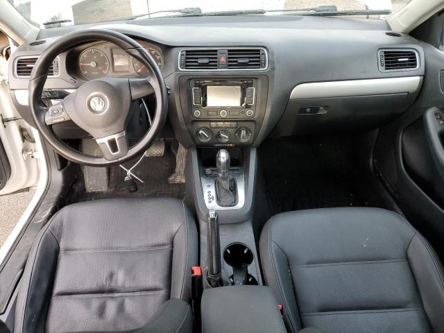 Photo 8 from auction – 2011 VOLKSWAGEN JETTA TDI with VIN 3VWLL7AJ3BM111479