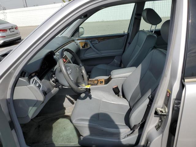 Photo 7 from auction – 2002 MERCEDES-BENZ E 320 with VIN WDBJF65JX2B453250
