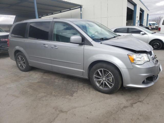 Photo 4 from auction – 2017 DODGE GRAND CARA with VIN 2C4RDGCG0HR685647