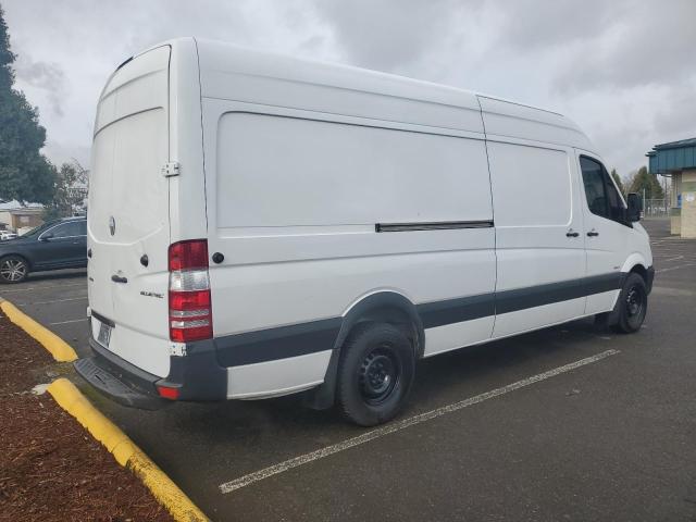 Photo 3 from auction – 2015 FREIGHTLINER SPRINTER 2 with VIN WDYPE8DC4FP111111