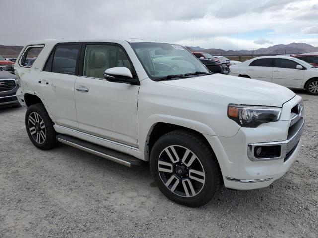 Photo 4 from auction – 2018 TOYOTA 4RUNNER SR with VIN JTEBU5JR9J5570862