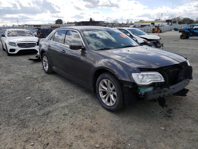 Photo 4 from auction – 2015 CHRYSLER 300 LIMITE with VIN 2C3CCAAG0FH766387