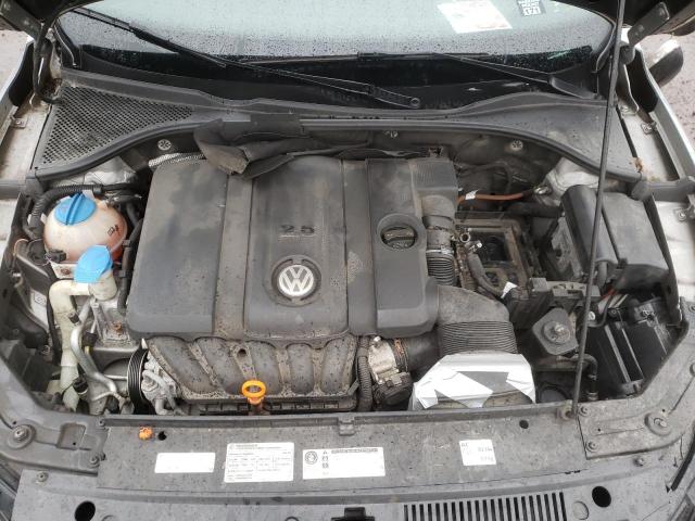 Photo 11 from auction – 2012 VOLKSWAGEN PASSAT SE with VIN 1VWBP7A34CC085835