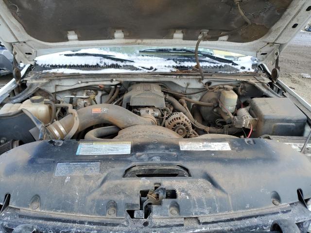 Photo 11 from auction – 2000 CHEVROLET SILVERADO with VIN 1GCEK19T4YE147150