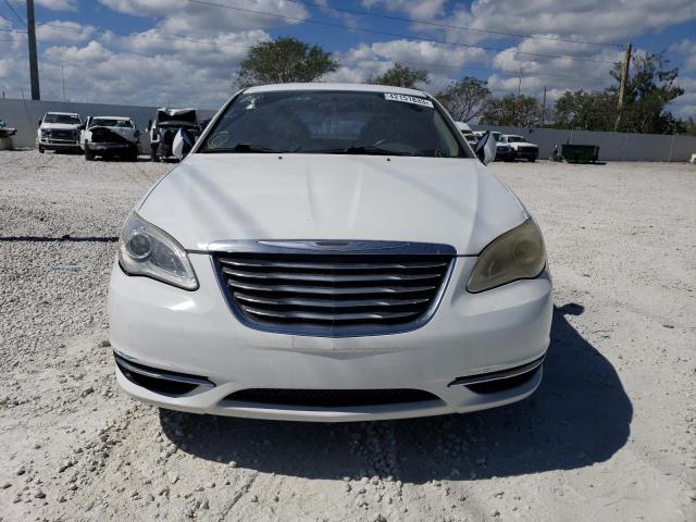 Photo 5 from auction – 2013 CHRYSLER 200 TOURIN with VIN 1C3CCBBB6DN765807