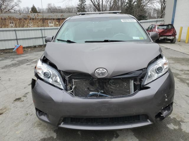 Photo 5 from auction – 2014 TOYOTA SIENNA LE with VIN 5TDKK3DC0ES426364