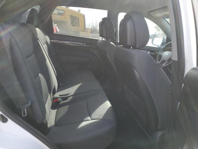 Photo 11 from auction – 2013 KIA SORENTO LX with VIN 5XYKT4A68DG353256