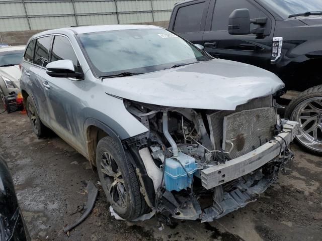 Photo 4 from auction – 2019 TOYOTA HIGHLANDER with VIN 5TDBZRFH3KS989430