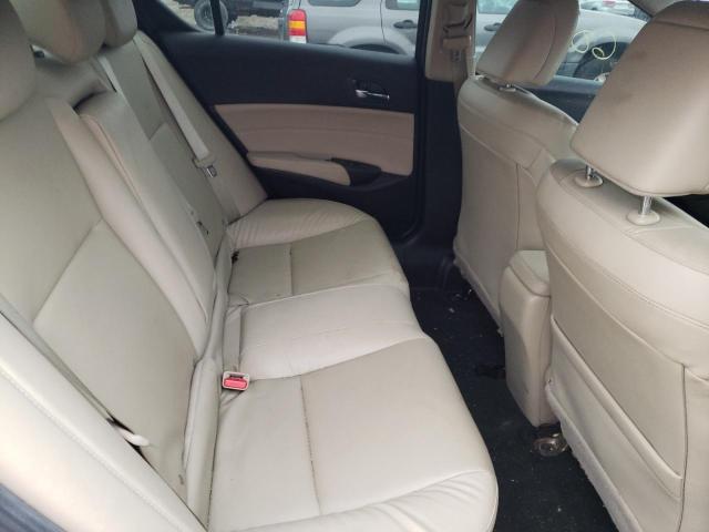 Photo 10 from auction – 2017 ACURA ILX BASE W with VIN 19UDE2F33HA015860