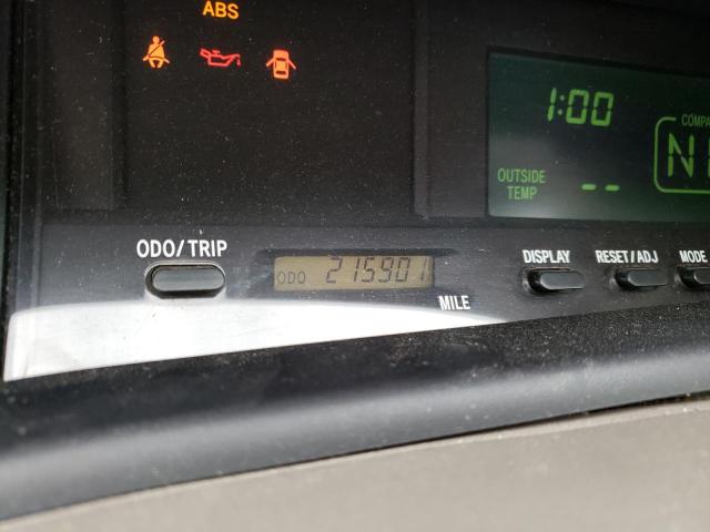 Photo 9 from auction – 2002 TOYOTA AVALON XL with VIN 4T1BF28BX2U258428