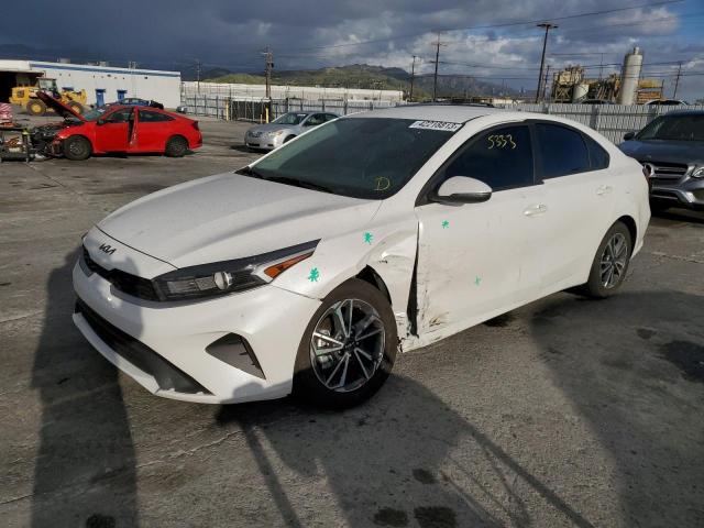 KIA FORTE LX 2023 with VIN 3KPF24AD4PE547951 - Photo from auction