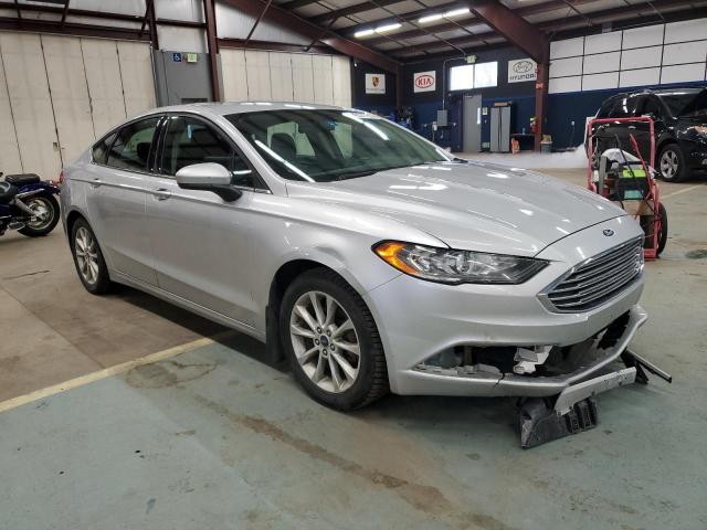 Photo 4 from auction – 2017 FORD FUSION SE with VIN 3FA6P0H74HR173352