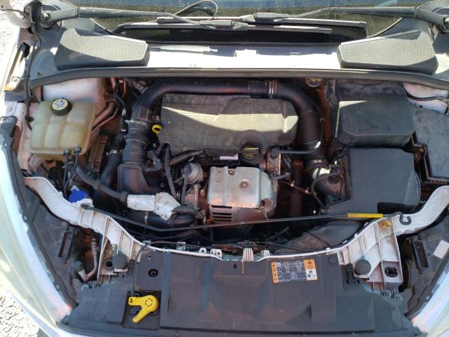 Photo 11 from auction – 2015 FORD FOCUS SE with VIN 1FADP3FE4FL321554