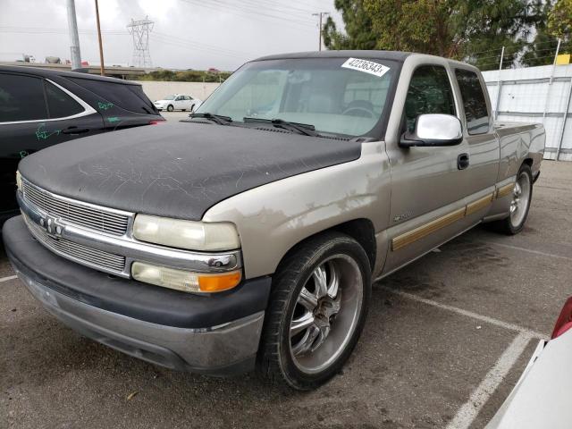 CHEVROLET SILVERADO 2001 with VIN 2GCEC19T111386143 - Photo from auction