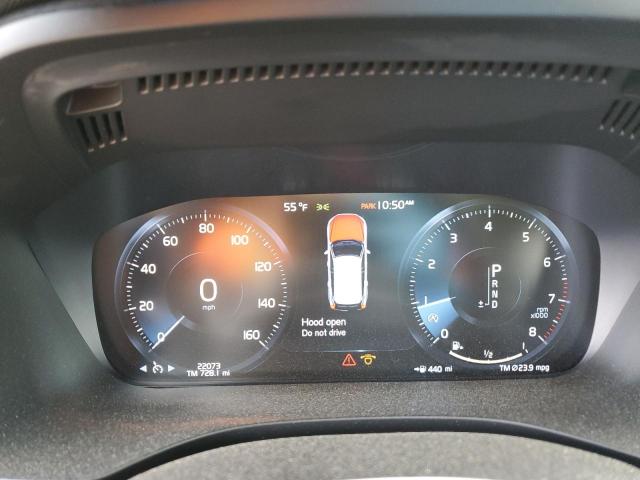 Photo 9 from auction – 2019 VOLVO XC60 T5 MO with VIN LYV102DK2KB229331