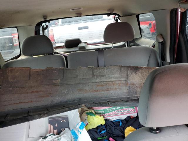 Photo 10 from auction – 2005 FORD ESCAPE with VIN 1FMYU93175KE09670