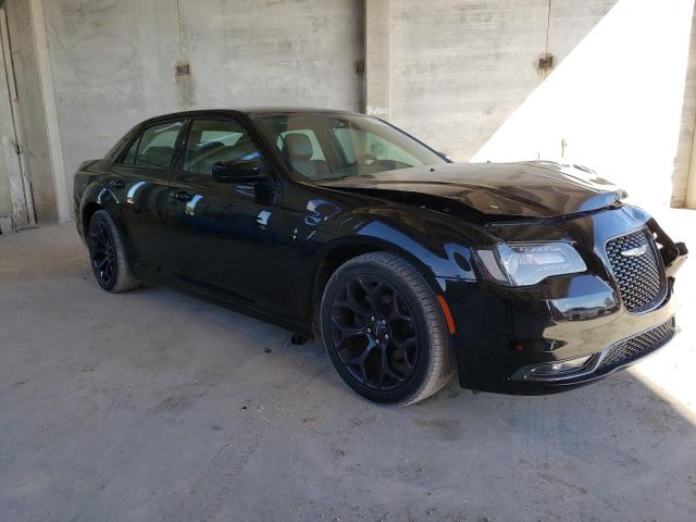 Photo 4 from auction – 2020 CHRYSLER 300 S with VIN 2C3CCABG6LH158657