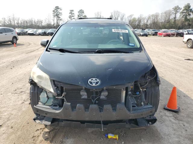 Photo 5 from auction – 2012 TOYOTA SIENNA XLE with VIN 5TDYK3DC4CS224442