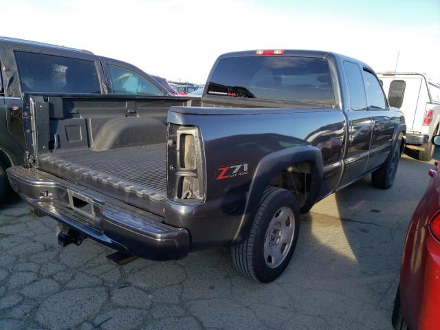 Photo 3 from auction – 2003 CHEVROLET SILVERADO with VIN 1GCEK19T33E281558