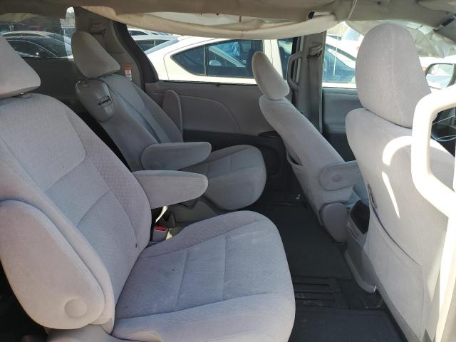 Photo 11 from auction – 2016 TOYOTA SIENNA LE with VIN 5TDKK3DC0GS735920