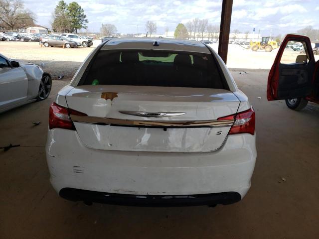 Photo 6 from auction – 2012 CHRYSLER 200 TOURIN with VIN 1C3CCBBG7CN297628