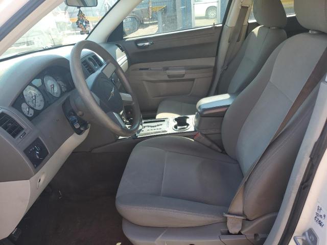 Photo 7 from auction – 2008 CHRYSLER 300 LX with VIN 2C3KA43R08H179854