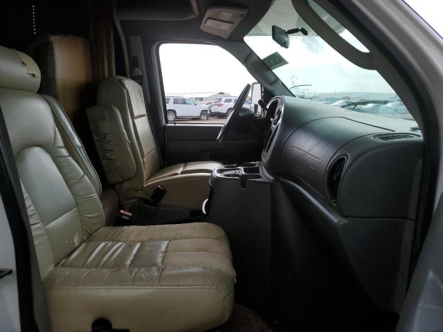 Photo 5 from auction – 2005 FORD ECONOLINE with VIN 1FDXE45S85HA22995