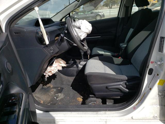 Photo 7 from auction – 2015 TOYOTA PRIUS C with VIN JTDKDTB39F1582026