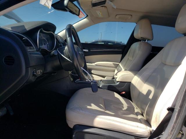 Photo 7 from auction – 2016 CHRYSLER 300 LIMITE with VIN 2C3CCAAGXGH135566